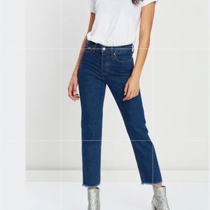 Levi’s wedgie strait jeans 26 dark wash